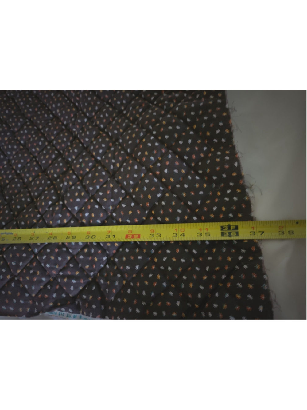 Vintage Wamsutta Quilted Fabric Remnant Ditsy Floral Brown 42x36 - Picture 8 of 9